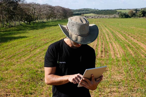 using ipad in field