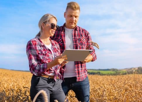 Save Time, Increase Sales and Gain Farmer Trust with Digital Crop Nutrition Support